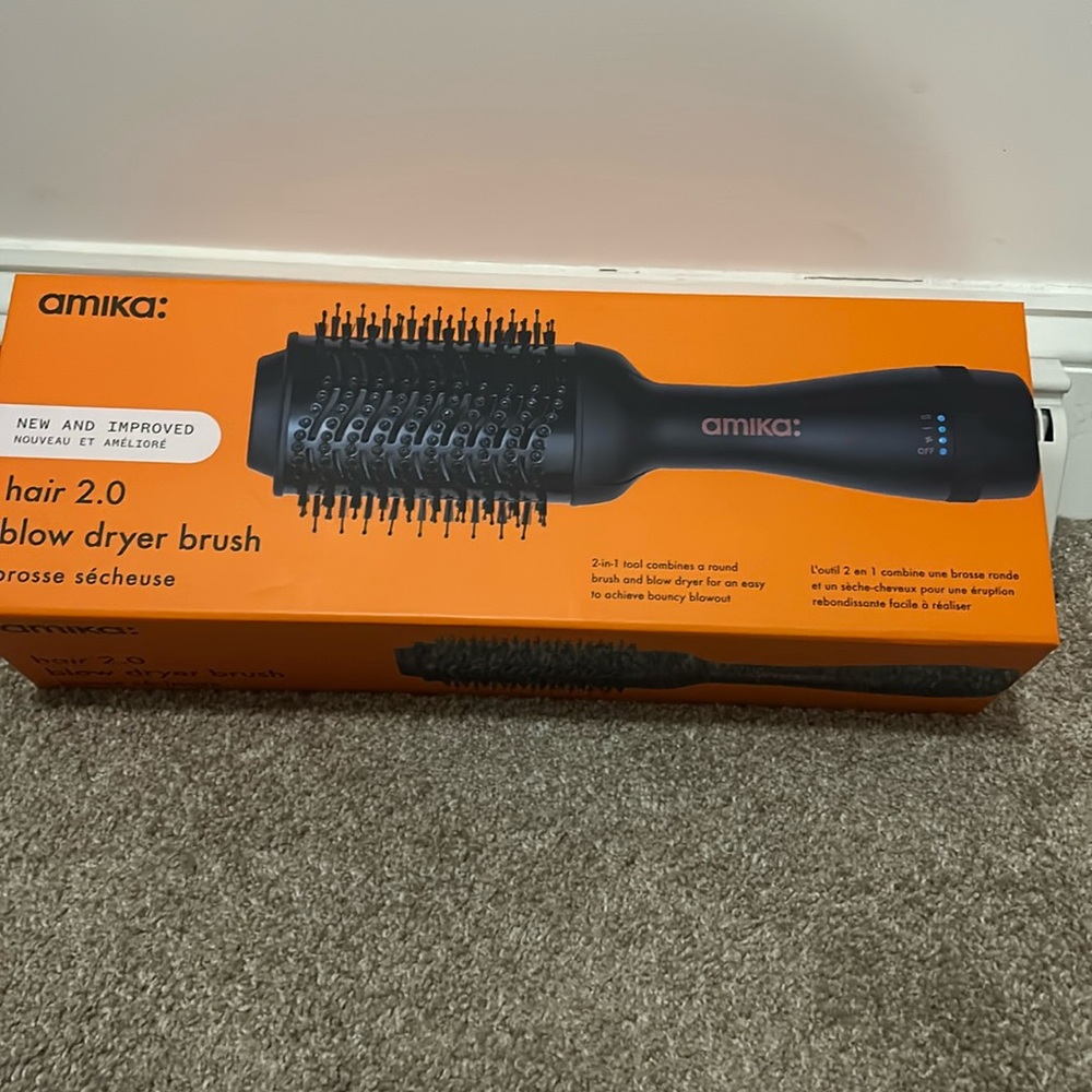 Amika blow dryer brush